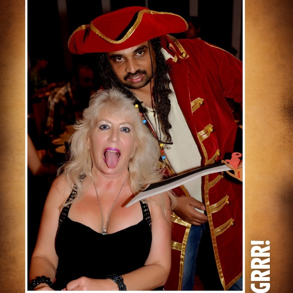 Meet your Posher, Lisa & Helpers - Picture 8 of 8